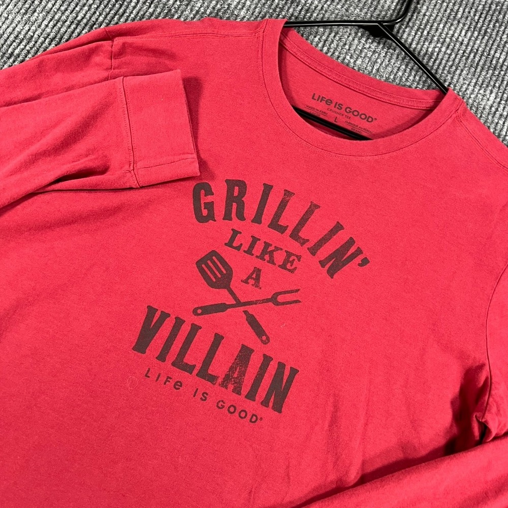 Life is Good Crusher Shirt Mens Large Red Long Sleeve Grillin' Summer Casual